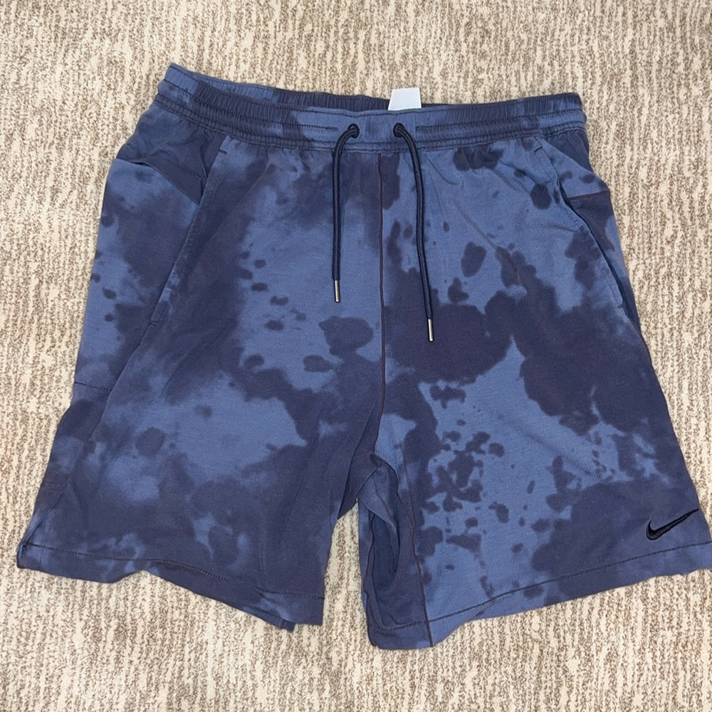 Nike Yoga Dri-FIT